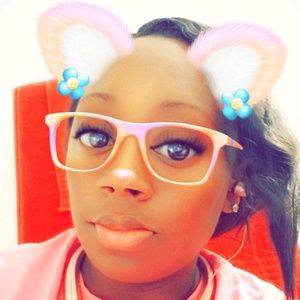 Meet your Posher, Angelina